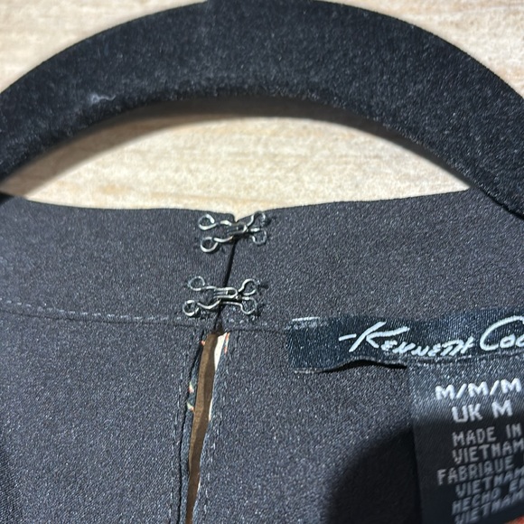 Calling all Race Fans!  NWT - Kenneth Cole Checkered Flag Halter Top  -Sz M - Picture 7 of 9